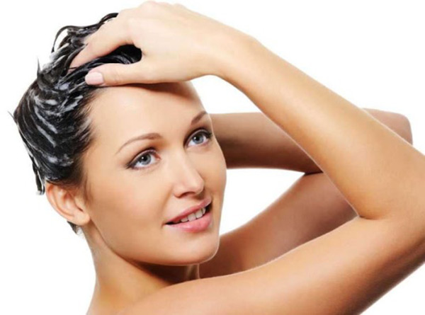 راه های جلوگیری از ریزش مو در زنان
