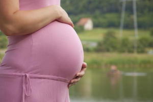 برای جلوگیری از لک صورت در بارداری چه باید کر