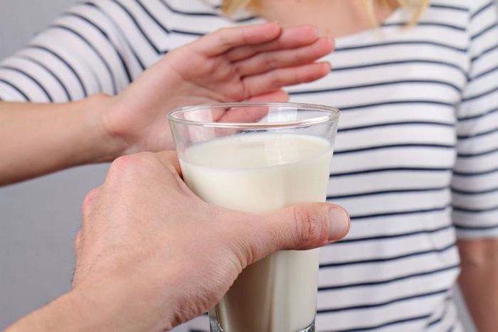 درمان مسمومیت با شیر در بارداری
