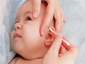 عفونت گوش نوزاد 8 ماهه
