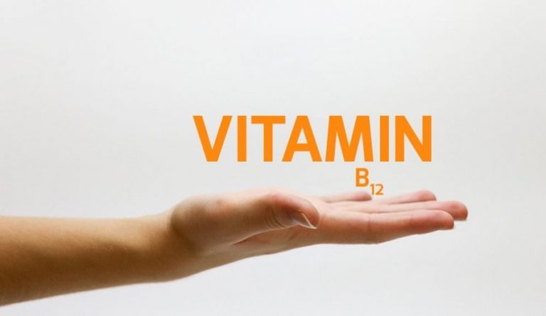 کمبود ویتامین ب۱۲ باعث چه میشود
