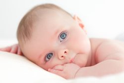 علت کمبود پلاکت خون در نوزاد
