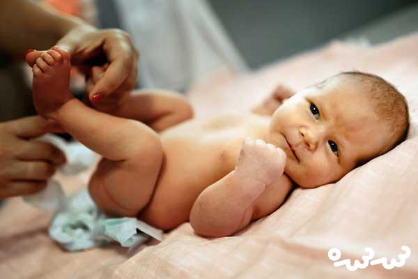 درمان عفونت ریه در نوزادان تازه متولد شده
