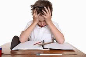 عوامل عدم اعتماد به نفس در کودکان
