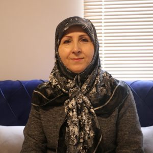 خانم دکتر طاهری روانشناس در مشهد
