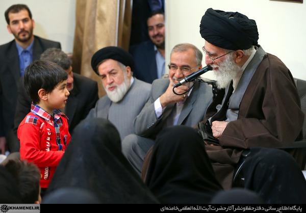 عکس رهبر ایران و خانواده