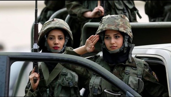 عکس در مورد سربازی رفتن دخترا