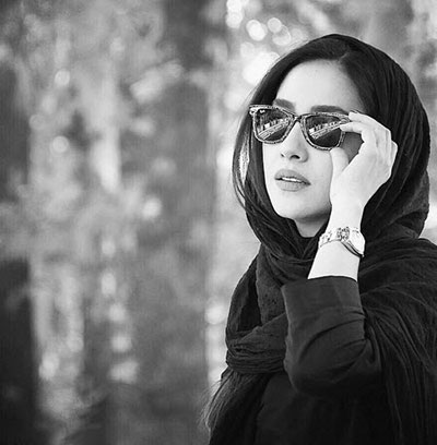 تصاویر دختر ایرانی از پشت سر