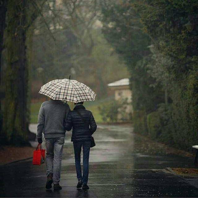 عکس باران عاشقانه