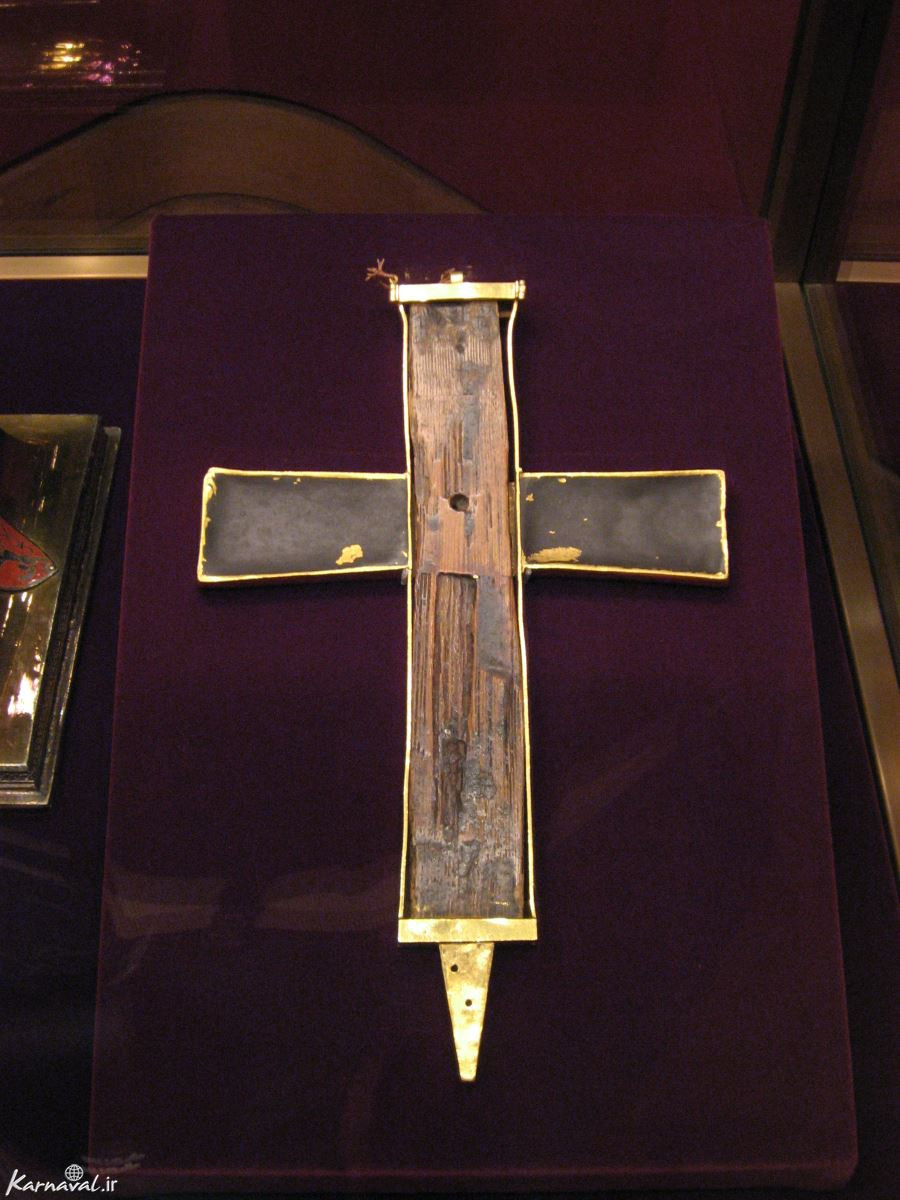عکس صلیب عیسی برای تصویر زمینه