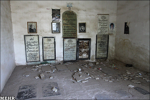 عکس قبرستان وادی السلام قم