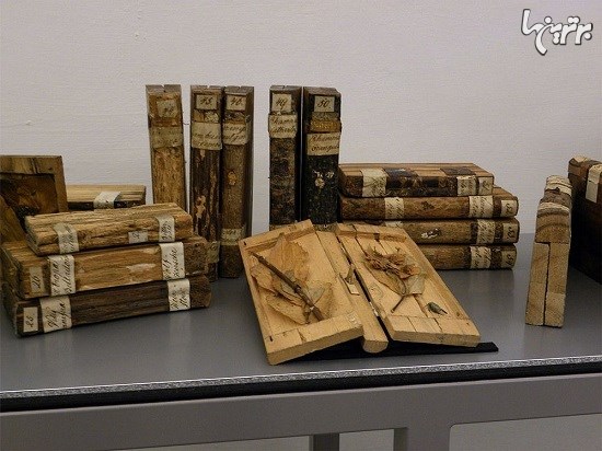 عکس کتابخانه چوبی