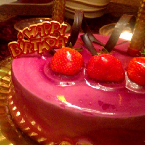 عکس کیک تولد با شمع 25 سالگی