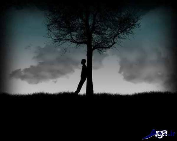 عکس مرد تنهای شب