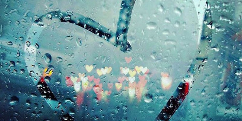 پروفایل عکس بارانی