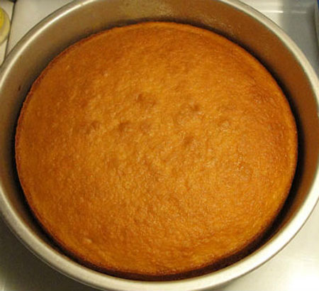 طرز تهیه کیک ساده در قابلمه تفلون
