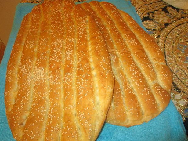 طرز تهیه نان لواش در فر
