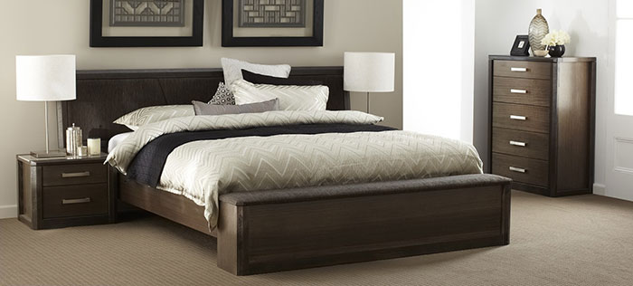عکس مدل تخت خواب دو نفره چوبی
