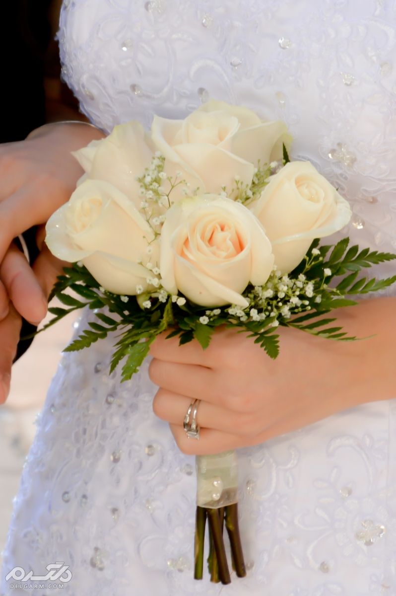 مدل دسته گل عروس رز سفید
