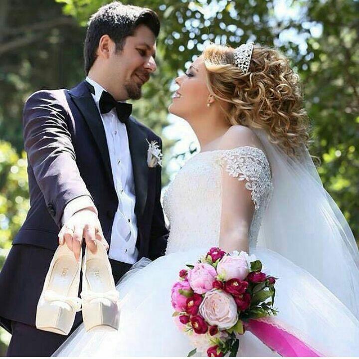 مدل عکس عروس و داماد در آتلیه
