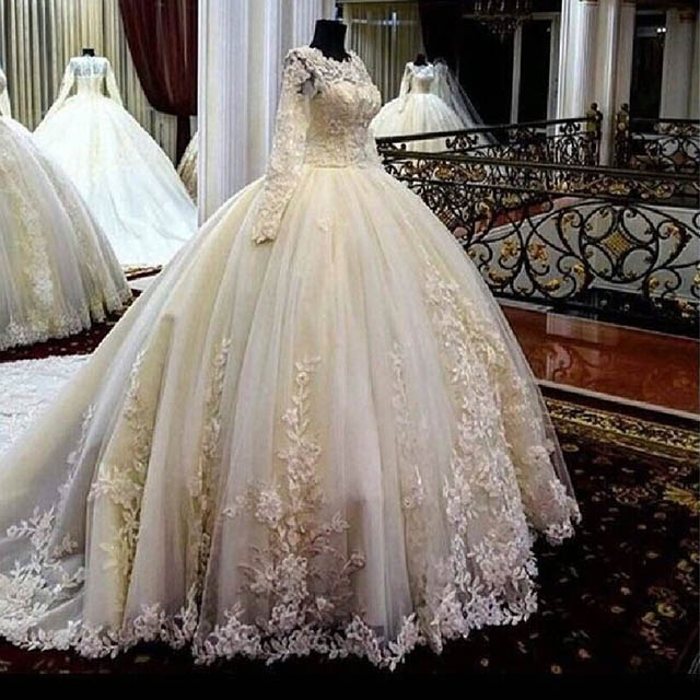 مدل لباس عروس ایرانی جدید
