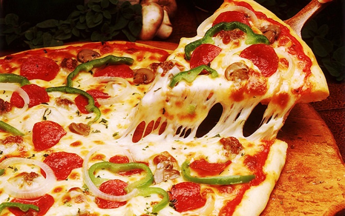 مواد لازم براي پيتزا مخلوط
