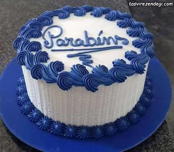 کیک تولد مردانه شیک خامه ای
