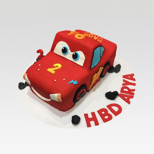 کیک تولد پسرانه ماشین قرمز
