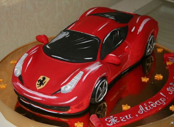 کیک تولد پسرانه ماشینی
