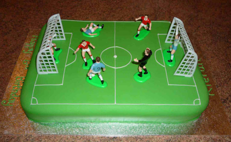 مدل کیک زمین فوتبال
