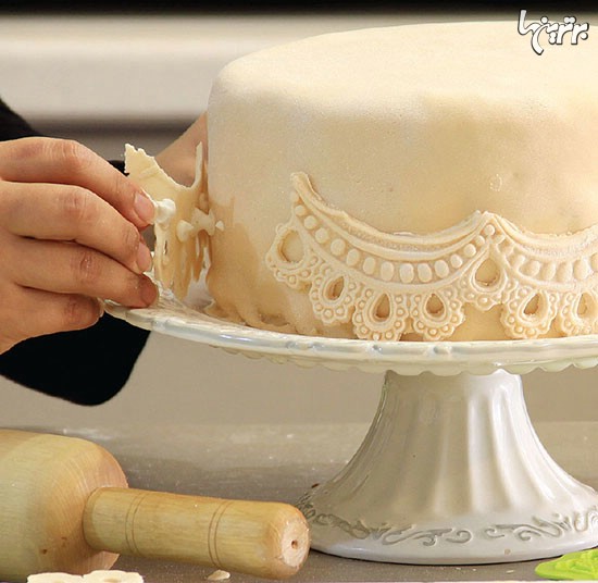 طرز تهیه کیک تولد با خمیر فوندانت
