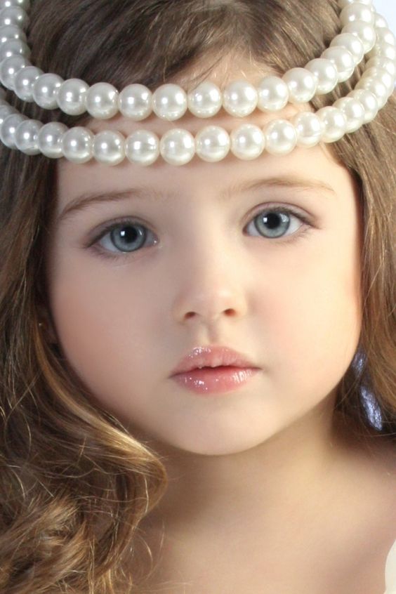 عکس دختر بچه زیبا برای پروفایل
