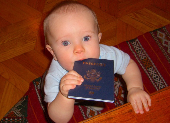 شرایط عکس پاسپورت برای کودکان دختر