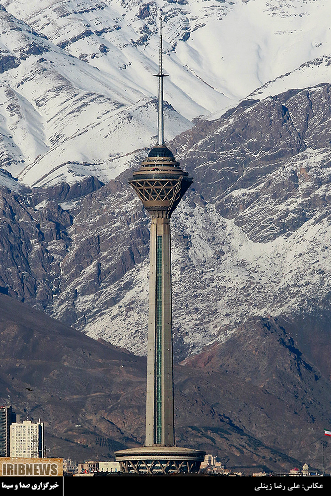 عکس برج ميلاد در تهران
