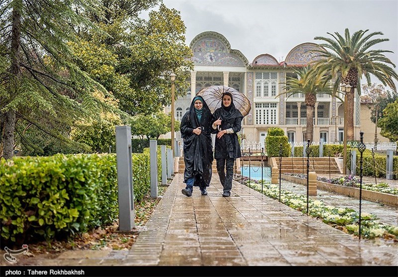 عکس از بارش باران در شیراز