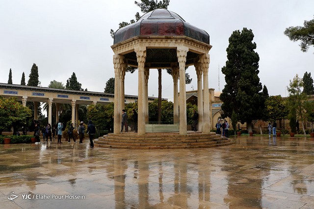تصاویر روز بارانی در شیراز