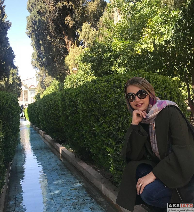 عکس دختر در باغ ارم شیراز