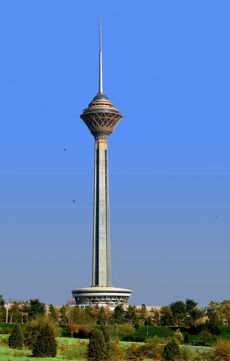دانلود عکس برج میلاد در تهران