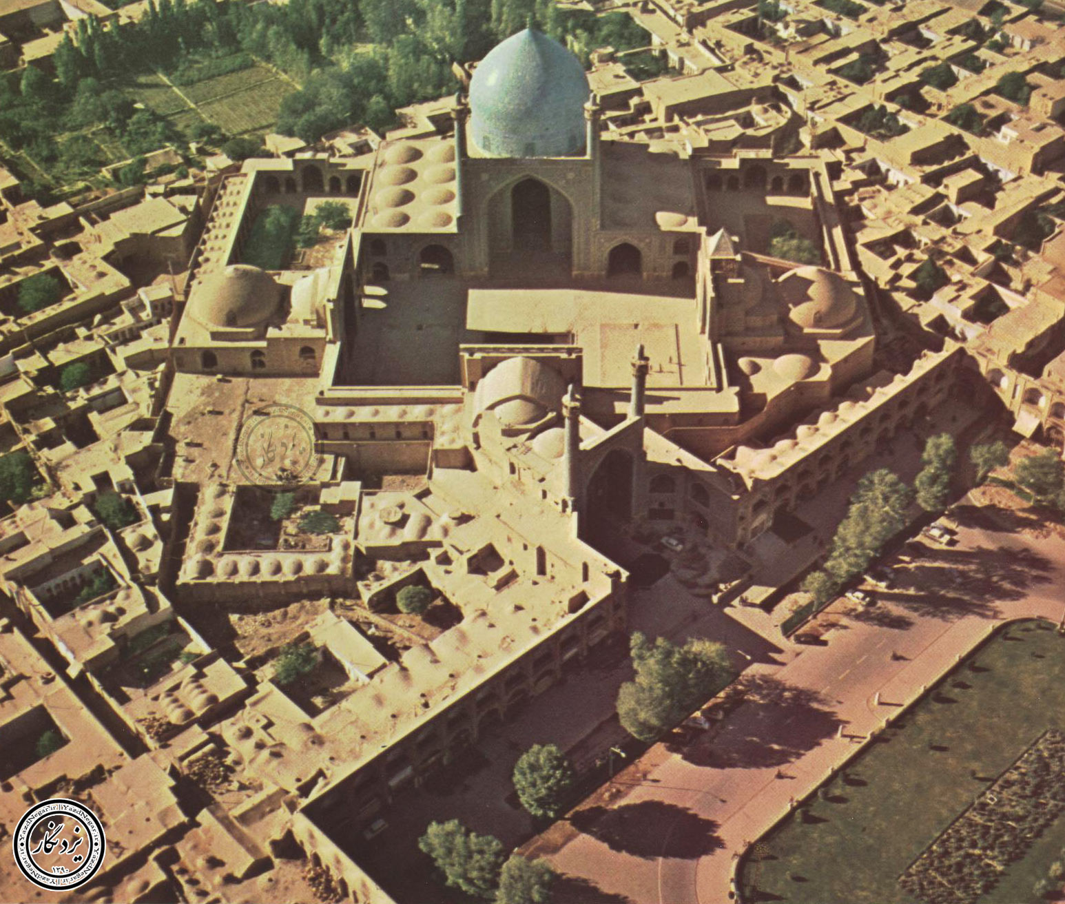 عکس هوایی از مسجد جامع اصفهان

