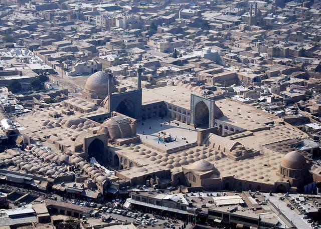 عکس هوایی از مسجد جامع اصفهان