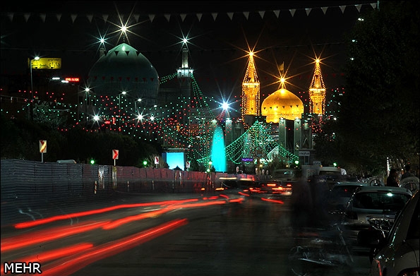 عکس از خیابان امام رضا مشهد