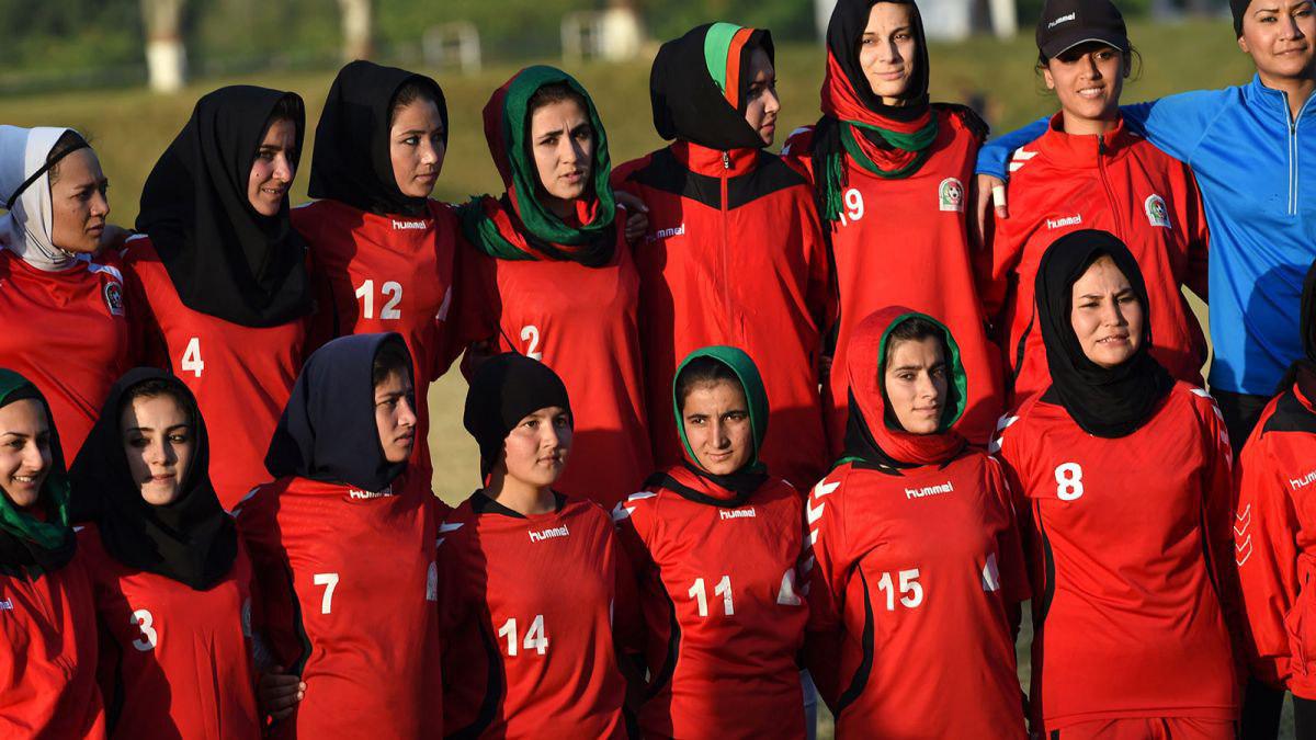 عکس های بازیکنان تیم ملی فوتبال زنان افغانستان