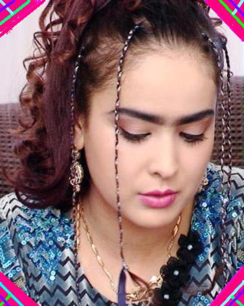 عکس خواننده ی زن افغانی