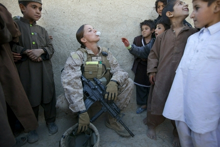 عکس بچه بازی در افغانستان
