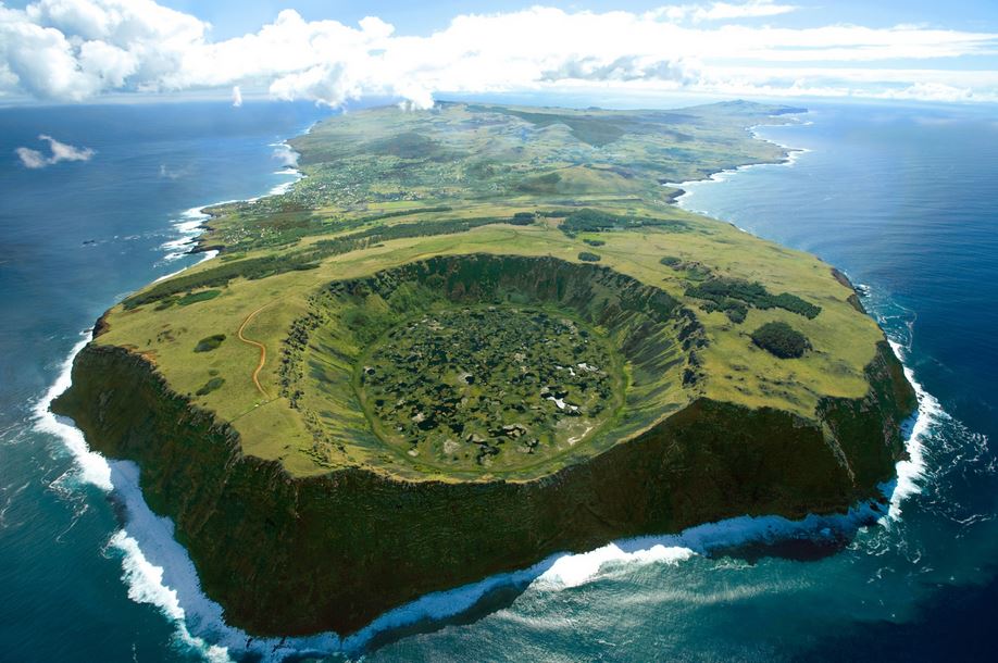 عکس جزیره ی ایستر
