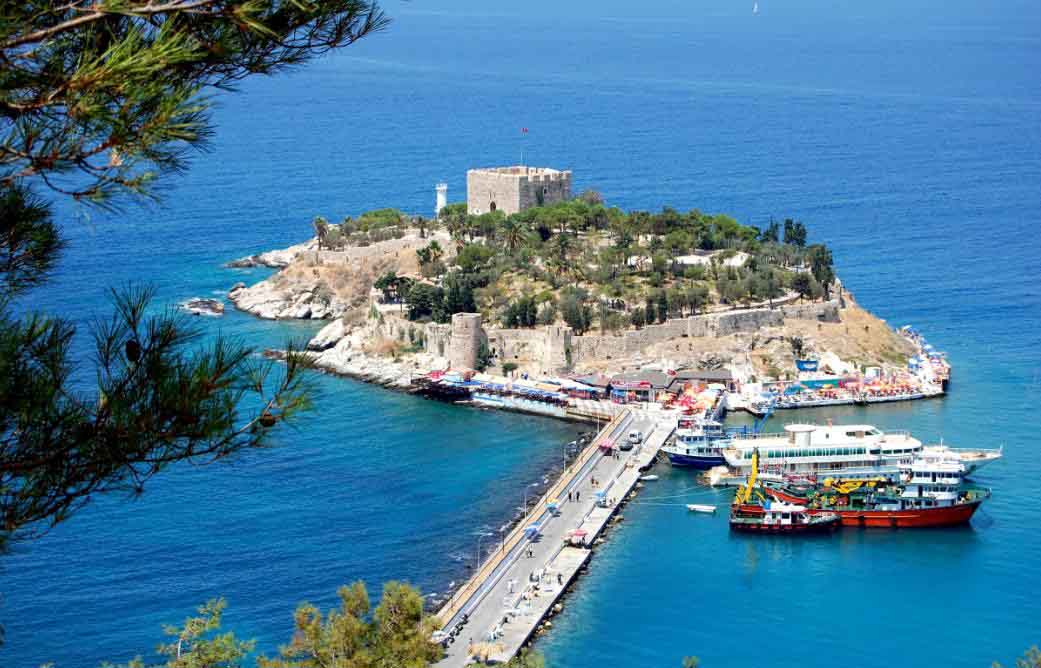 عکس جزیره آختامار ترکیه