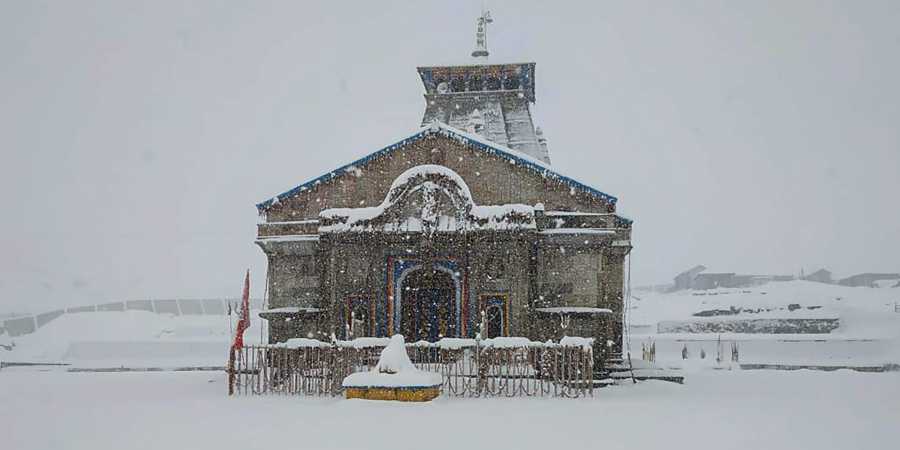 kedarnath temple images in winter