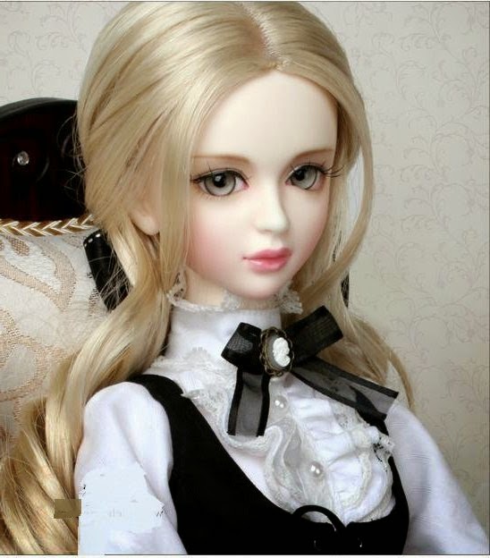 pic of most beautiful dolls