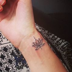 images of small lotus flower tattoos
