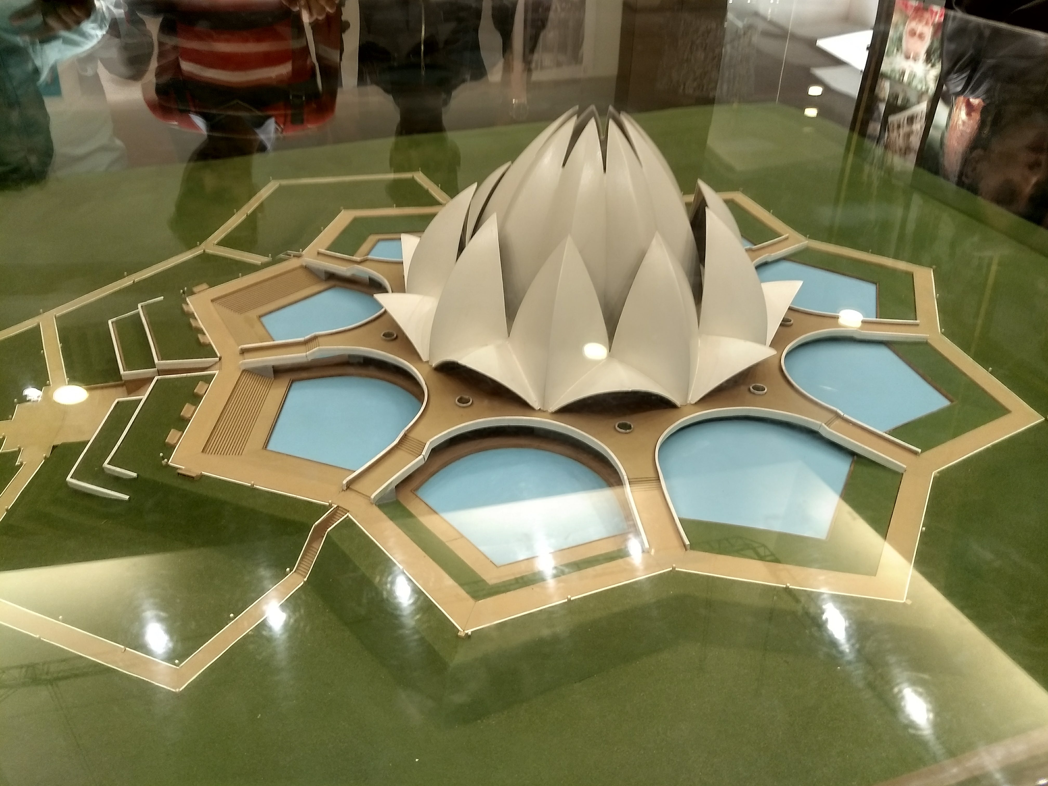 picture of lotus temple delhi